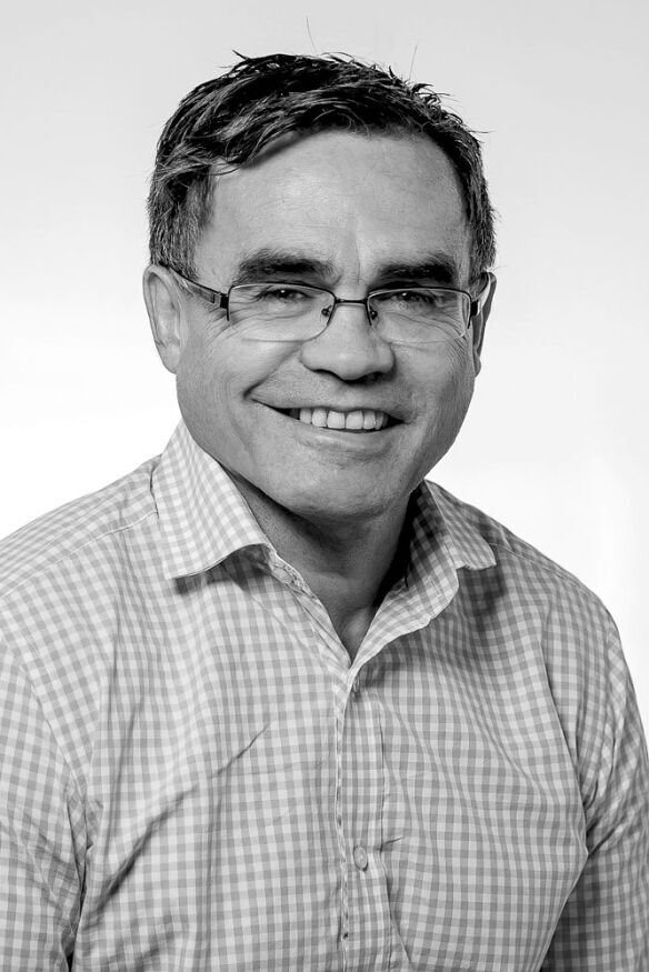 Warren Dean Charles Alcock