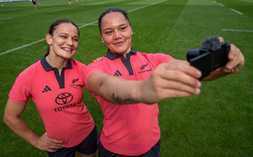 Black Ferns Kaipo Olsen-Baker and Elinor-Plum King named nominees for World Rugby Awards