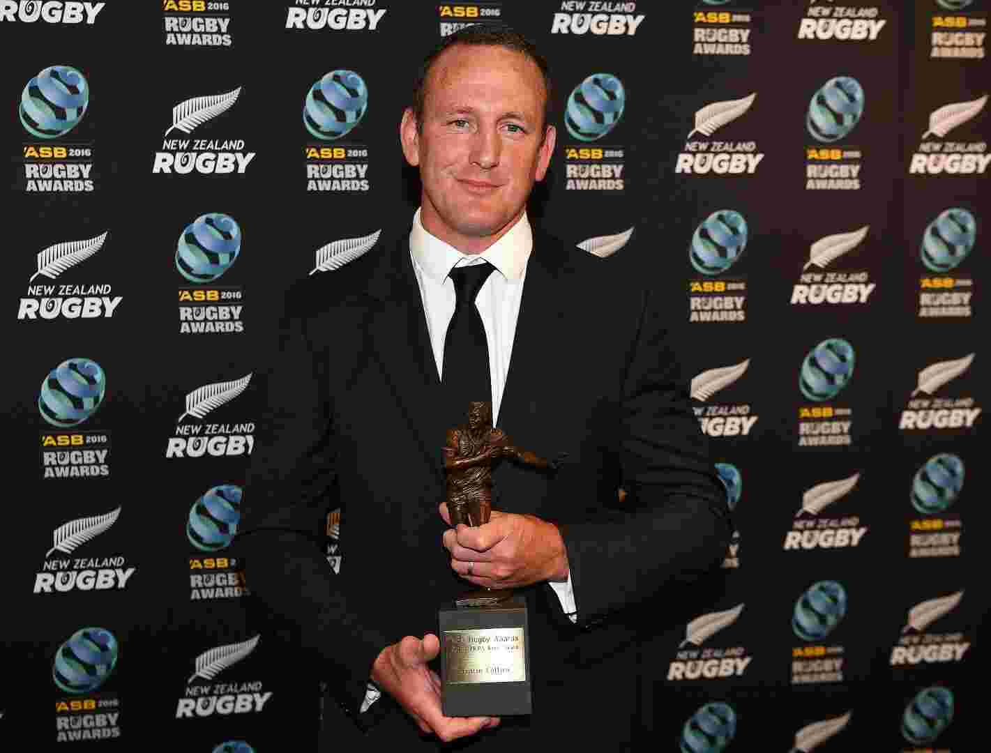 Justin Collins receives the NZRPA Kirk Award